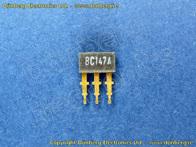 thumbnail image 2 of Original ICOM BC-146 Desktop Charger With AD-99 & BC-147A – For ICOM Two-Way Radios 2 of 4